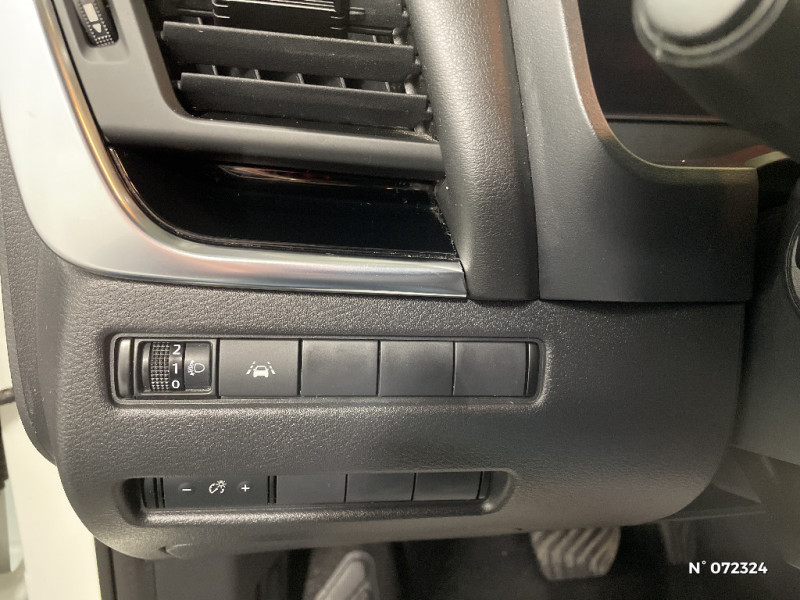 Nissan Qashqai Qashqai e-Power 190 ch N-Connecta 2023 - photo n°15 Nissan Qashqai Qashqai e-Power 190 ch N-Connecta  occasion à Évreux - photo n°15