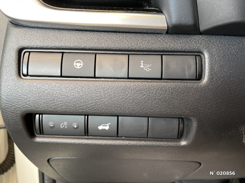 Nissan Qashqai Qashqai e-Power 190 ch Tekna 2023 - photo n°15 Nissan Qashqai Qashqai e-Power 190 ch Tekna  occasion à Compiègne - photo n°15