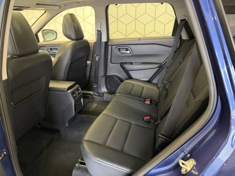 Nissan X-Trail e-POWER 204 ch Tekna 2023 - photo n°17 Nissan X-Trail e-POWER 204 ch Tekna  occasion à Tarbes - photo n°17