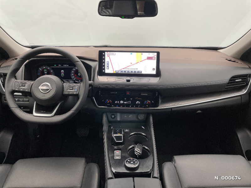 Nissan X-Trail X-Trail e-POWER 213 ch e-4ORCE 7 Places Tekna+  occasion  Amiens - photo n9