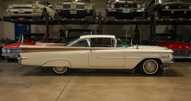 Oldmobile 88 Eighty-Eight 1959 - photo n°3 Oldmobile 88 Eighty-Eight  occasion à LYON - photo n°3