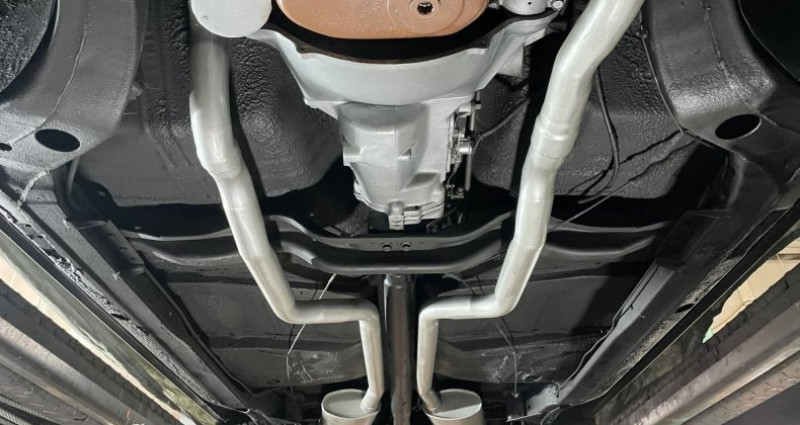 Oldmobile Cutlass  1965 - photo n°4 Oldmobile Cutlass   occasion à LYON - photo n°4