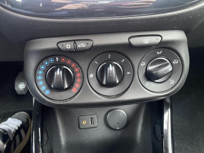 Opel Adam 1.4 Twinport 87ch Jam Start/Stop  occasion  Varennes-sur-Seine - photo n16