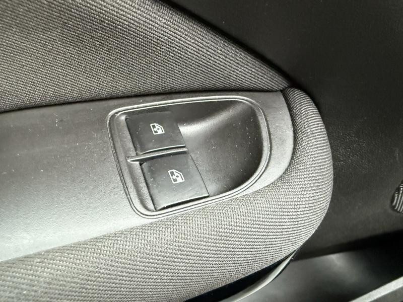 Opel Adam 1.4 Twinport 87ch Unlimited Start/Stop  occasion  Vert-Saint-Denis - photo n20