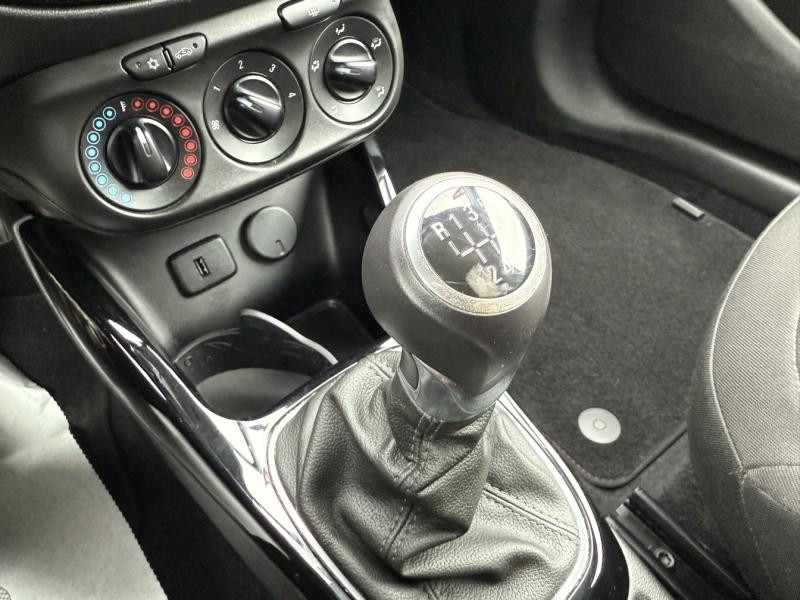 Opel Adam 1.4 Twinport 87ch Unlimited Start/Stop  occasion  Vert-Saint-Denis - photo n19