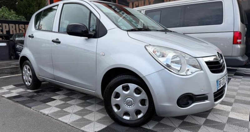 Opel Agila 1.0 65 ESSENTIA