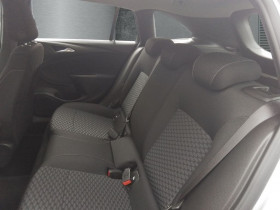 Opel Astra Sports tourer 1.2 Turbo 110 ch BVM  occasion  Beaupuy - photo n7