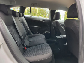 Opel Astra Sports tourer 1.2 Turbo 130 ch BVM  occasion  Beaupuy - photo n8