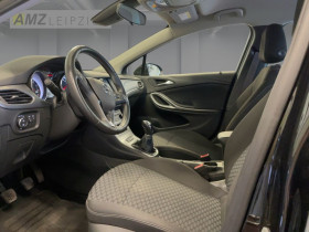 Opel Astra Sports tourer 1.2 Turbo 145 ch BVM  occasion  Beaupuy - photo n5