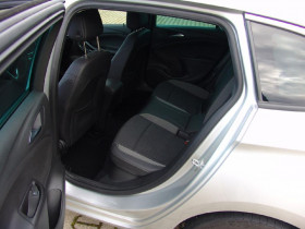 Opel Astra Sports tourer 1.5 Diesel 122 ch BVM  occasion  Beaupuy - photo n8