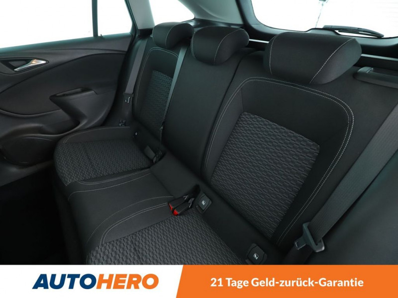 Opel Astra Sports tourer 1.6 CDTI 110 ch  occasion  Beaupuy - photo n7
