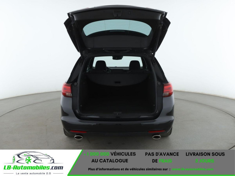 Opel Astra Sports tourer 1.6 Turbo 200 ch BVA  occasion � Beaupuy - photo n�8