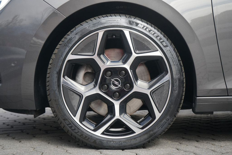 Opel Astra Sports tourer Hybrid 180 ch BVA  occasion  Beaupuy - photo n11