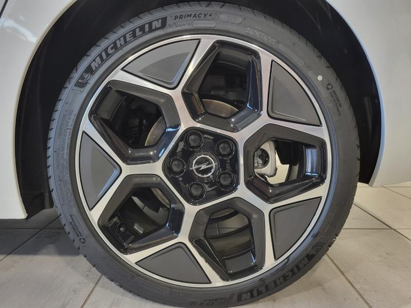 Opel Astra 1.2 Turbo Hybrid 136ch GS e-DCT 6 2024 - photo n°9 Opel Astra 1.2 Turbo Hybrid 136ch GS e-DCT 6  occasion à Barberey-Saint-Sulpice - photo n°9