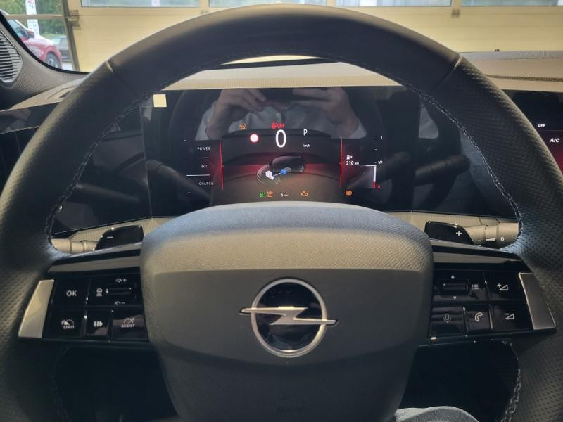 Opel Astra 1.2 Turbo Hybrid 136ch GS e-DCT 6 2024 - photo n°15 Opel Astra 1.2 Turbo Hybrid 136ch GS e-DCT 6  occasion à Barberey-Saint-Sulpice - photo n°15