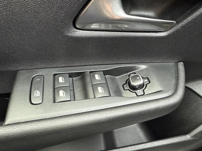 Opel Astra 1.2 Turbo Hybrid 145ch Edition e-DCT6  occasion � Vert-Saint-Denis - photo n�20