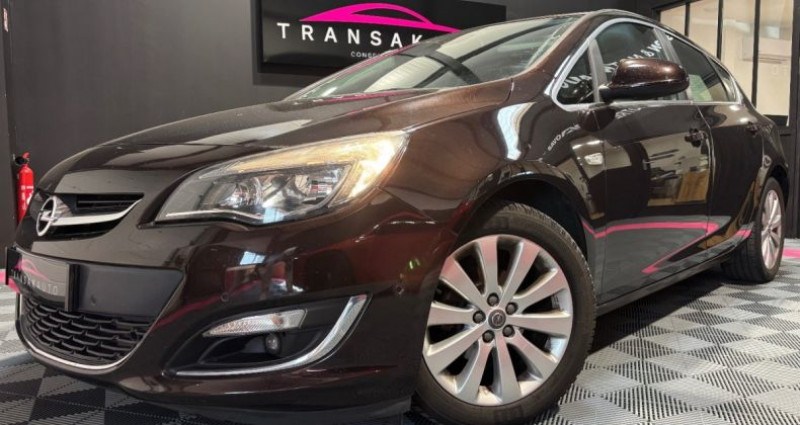 Opel Astra 1.4 Turbo 120 ch Start/Stop Cosmo