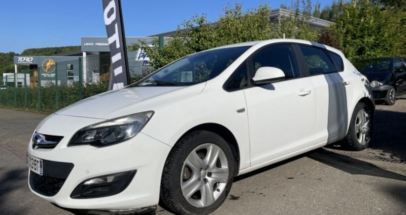 Opel Astra 1.4i 16V 100CV