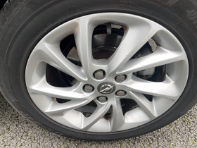 Opel Astra Astra 1.2 Turbo 130 ch BVM6 Elegance 5p  occasion  Lescure-d'Albigeois - photo n18