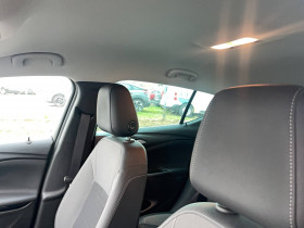 Opel Astra Astra 1.2 Turbo 130 ch BVM6 Elegance 5p  occasion  Lescure-d'Albigeois - photo n13