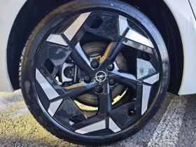 Opel Astra Astra Hybrid Rechargeable 225 ch BVA8 GSe 5p  occasion  Lescure-d'Albigeois - photo n16