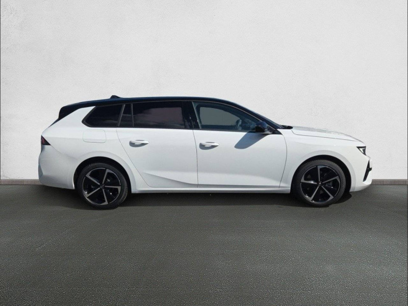 Opel Astra SPORTS TOURER Astra Sports Tourer 1.5 Diesel 130 ch BVA8  occasion à ANGERS - photo n°4