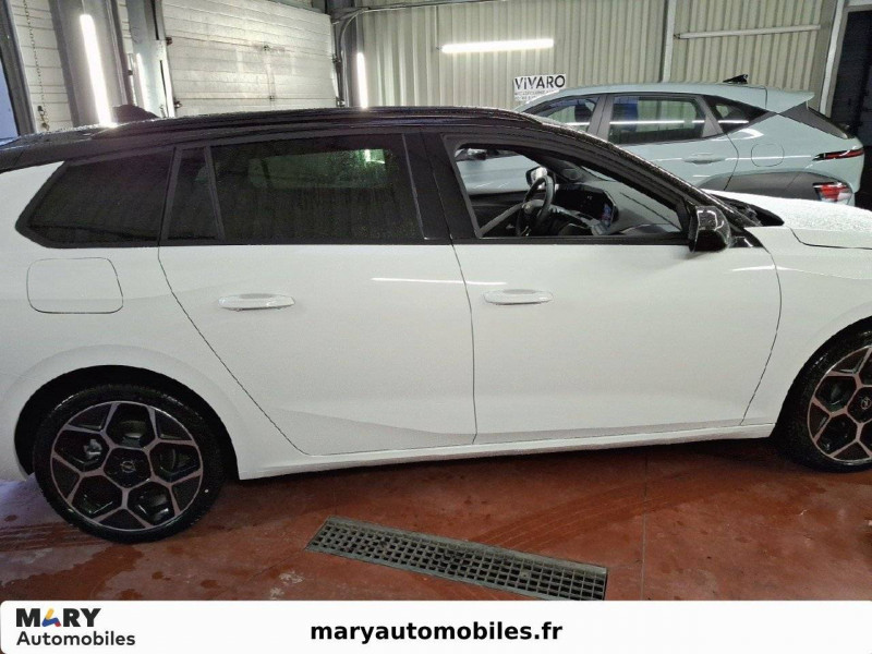 Opel Astra SPORTS TOURER Astra Sports Tourer 1.5 Diesel 130 ch BVA8  occasion  Saint-Just - photo n4