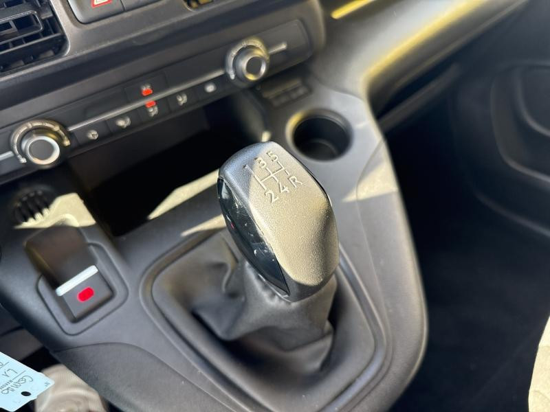 Opel Combo L1H1 650kg 1.5 100ch Pack Clim  occasion  Vert-Saint-Denis - photo n19