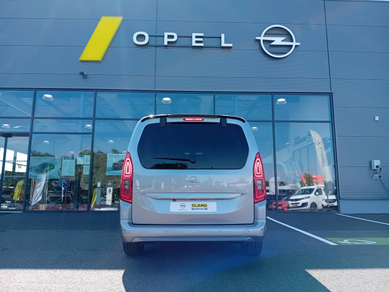 Opel Combo LIFE Combo e-Life Taille XL 136 ch & Batterie 50 kw/h  occasion à MOUILLERON LE CAPTIF - photo n°6