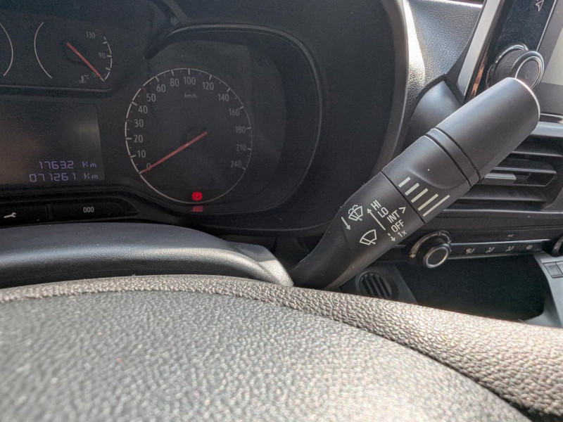 Opel Combo M 1.5 BlueHDi - 100 Start&Stop C.U.1000Kg  Fourgon M 2019 - photo n°17 Opel Combo M 1.5 BlueHDi - 100 Start&Stop C.U.1000Kg  Fourgon M  occasion à Ganges - photo n°17