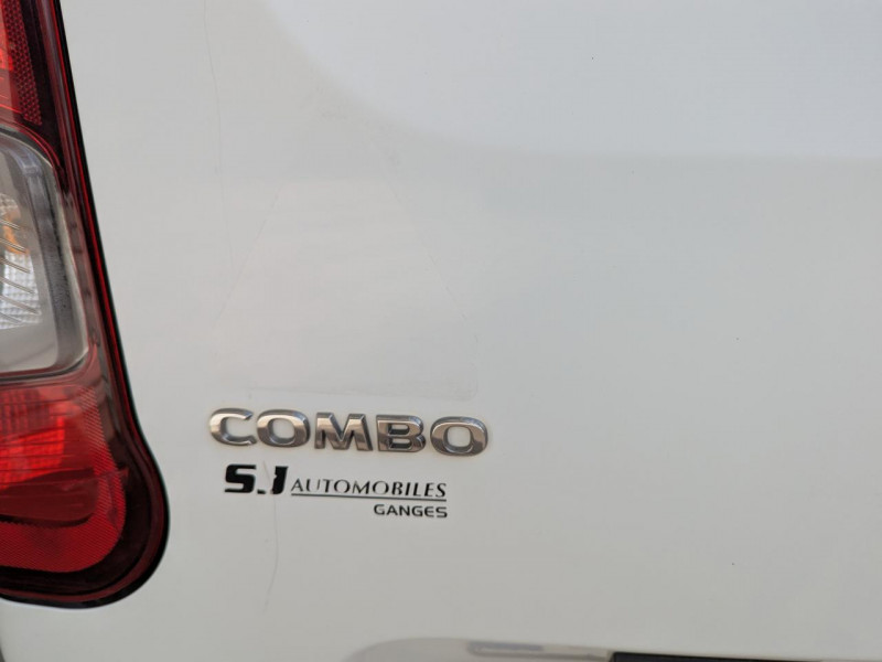 Opel Combo M 1.5 BlueHDi - 100 Start&Stop C.U.1000Kg  Fourgon M 2019 - photo n°6 Opel Combo M 1.5 BlueHDi - 100 Start&Stop C.U.1000Kg  Fourgon M  occasion à Ganges - photo n°6
