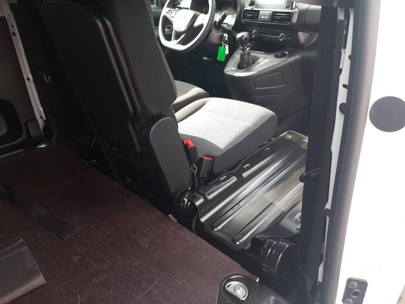 Opel Combo M 650kg BlueHDi 100ch S&S Flexcargo Pack Business Connect  occasion  Vert-Saint-Denis - photo n17