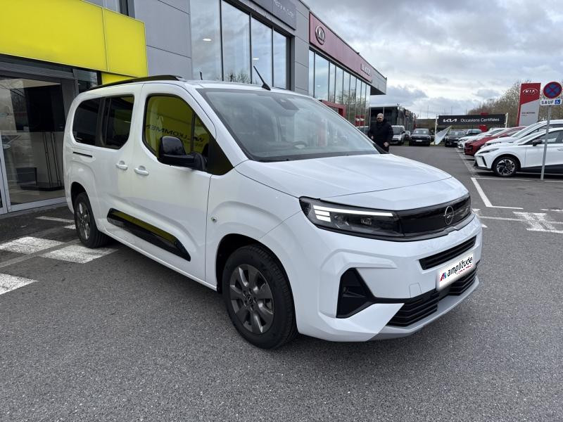 Opel Combo Taille XL - Moteur Electrique 136ch (100 kW) Automatique El�  occasion � Vert-Saint-Denis - photo n�3