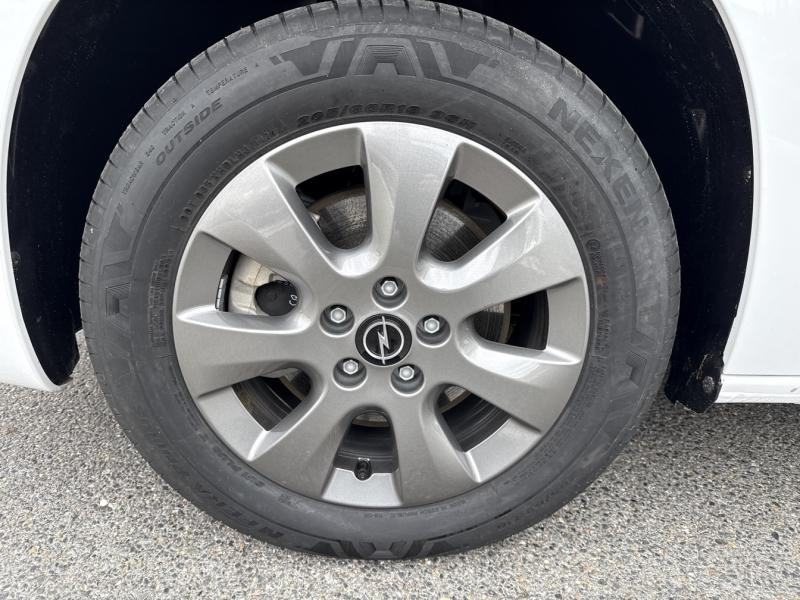 Opel Combo Taille XL - Moteur Electrique 136ch (100 kW) Automatique El�  occasion � Vert-Saint-Denis - photo n�9