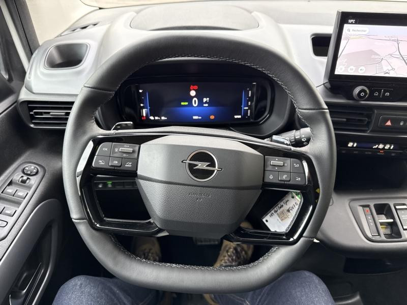 Opel Combo Taille XL - Moteur Electrique 136ch (100 kW) Automatique El�  occasion � Vert-Saint-Denis - photo n�15