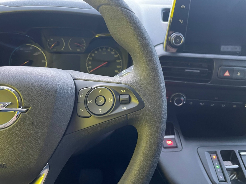 Opel Combo XL 750kg 100 kW Batterie 50 kWh  occasion  Vert-Saint-Denis - photo n13