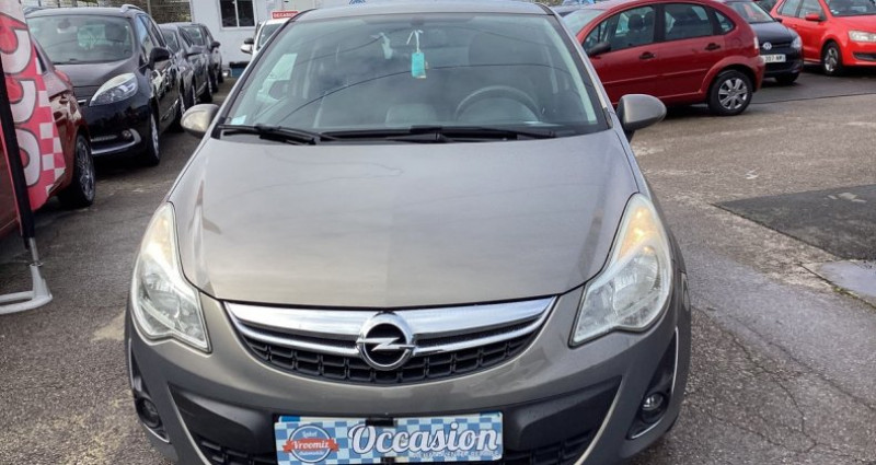 Opel Corsa 1.2 150 me Anniversaire  occasion  Calais - photo n2