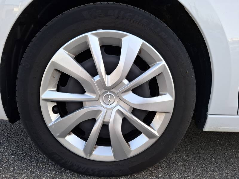 Opel Corsa 1.2 75 ch BVM5 Edition  occasion � Dax - photo n�18