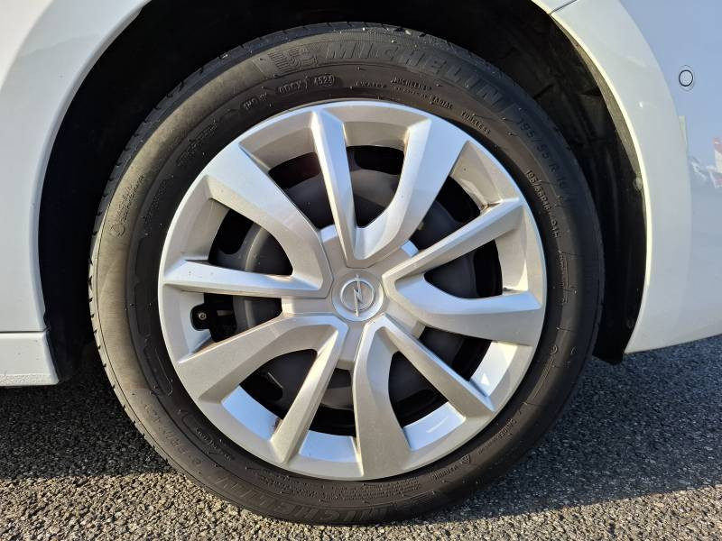 Opel Corsa 1.2 75 ch BVM5 Edition  occasion � Dax - photo n�12