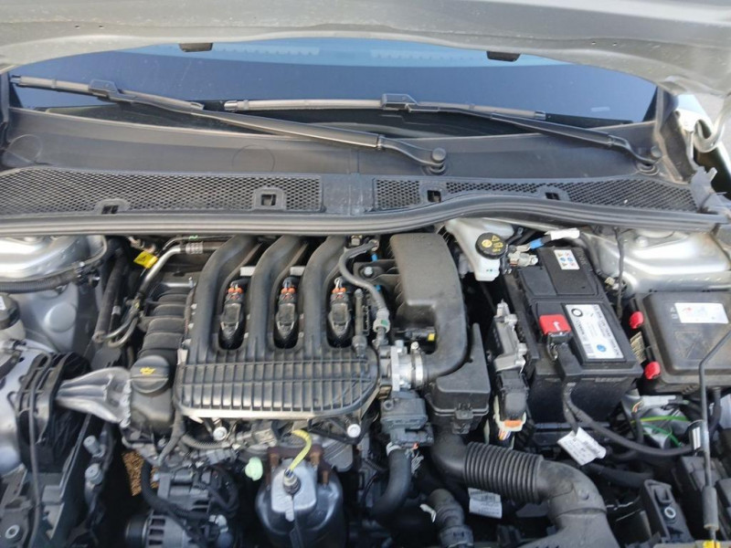 Opel Corsa 1.2 75 ch BVM5 Elegance Business  occasion à NARBONNE - photo n°7