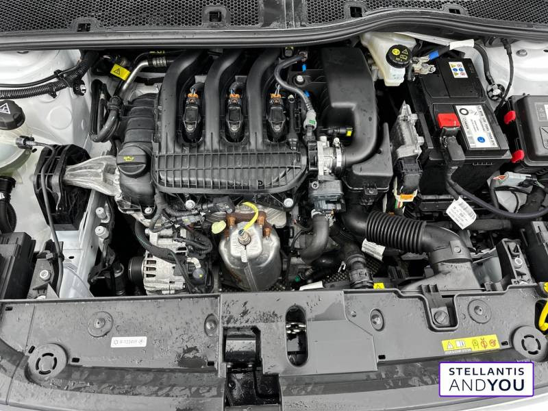 Opel Corsa 1.2 75 ch BVM5 Elegance Business  occasion  NANTERRE - photo n4