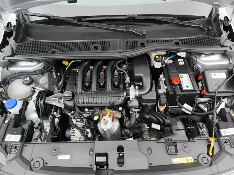 Opel Corsa 1.2 75 ch BVM5 Elegance Business  occasion à NARBONNE - photo n°7