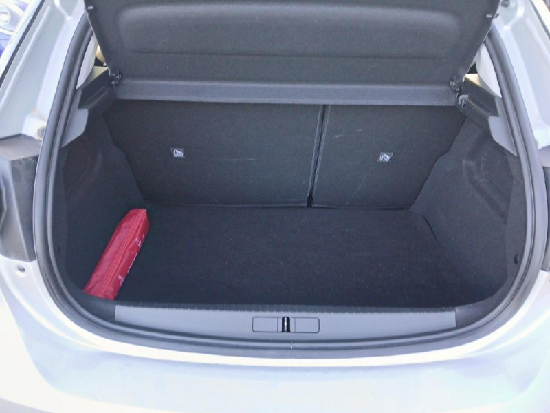 Opel Corsa 1.2 75 ch BVM5 Elegance Business  occasion à NARBONNE - photo n°8