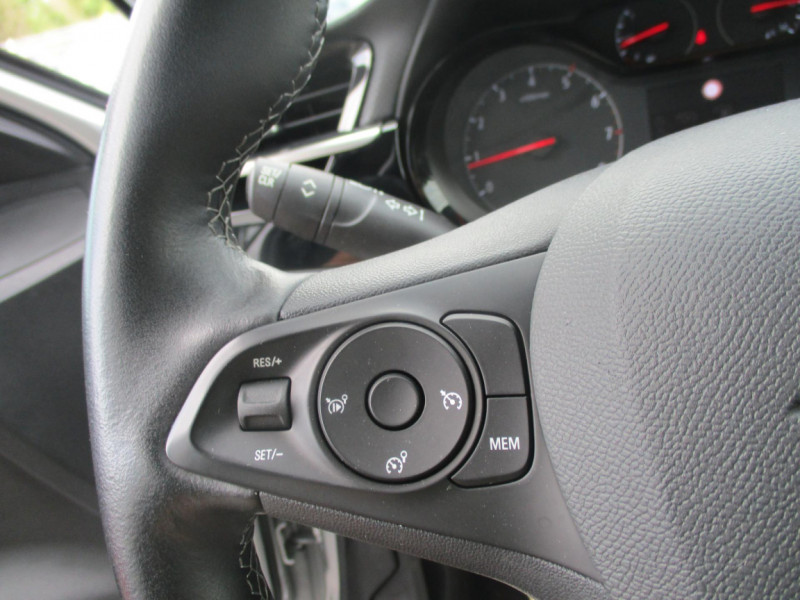 Opel Corsa 1.2 75 ch BVM5 Elegance Business  occasion  Le Born - photo n8