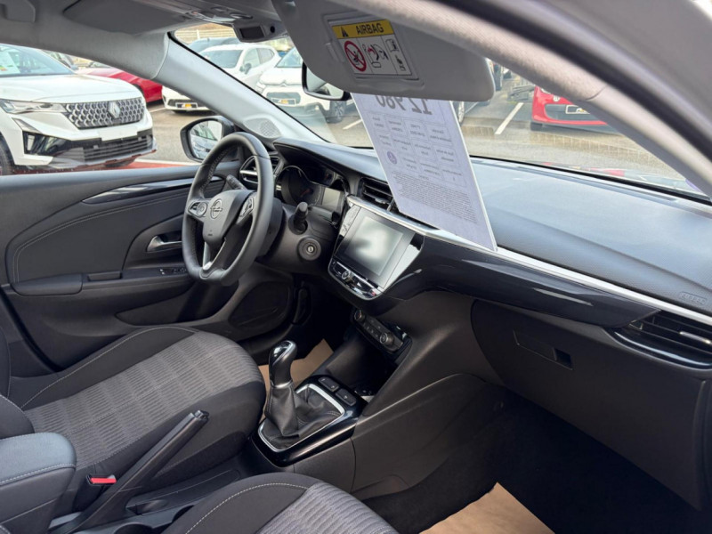Opel Corsa 1.2 75 ch BVM5 Elegance Business  occasion � Le Born - photo n�19