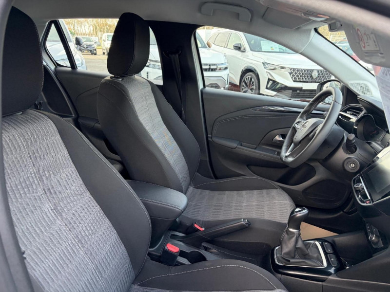 Opel Corsa 1.2 75 ch BVM5 Elegance Business  occasion � Le Born - photo n�7