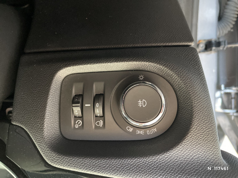 Opel Corsa 1.2 75 CH BVM5 ELEGANCE BUSINESS  occasion � Mareuil-l�s-Meaux - photo n�15