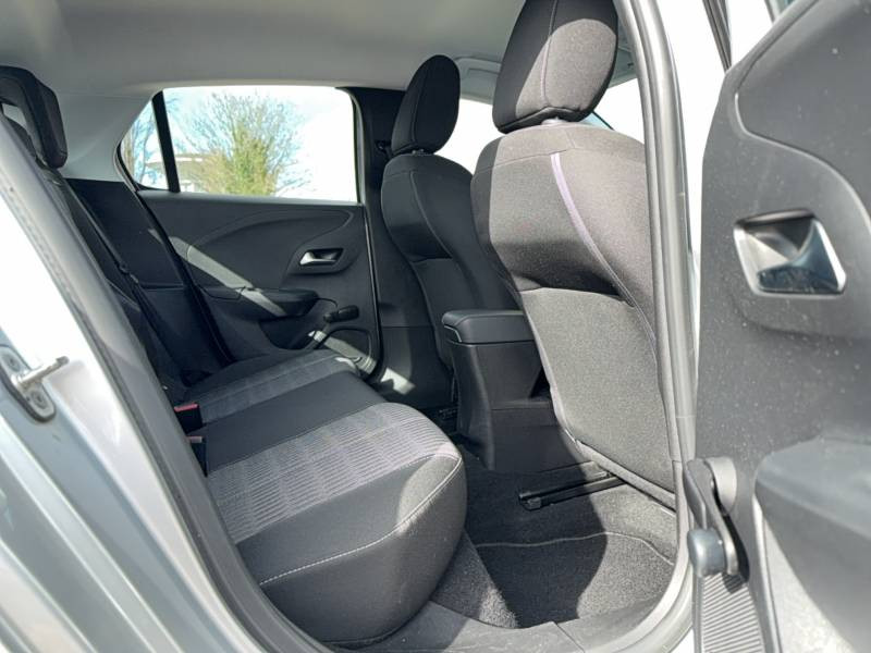 Opel Corsa 1.2 75 ch BVM5 Elegance Business  occasion � Libourne - photo n�16