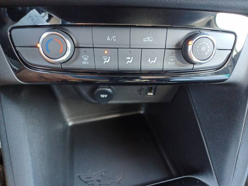 Opel Corsa 1.2 75 ch BVM5  occasion  Agen - photo n12