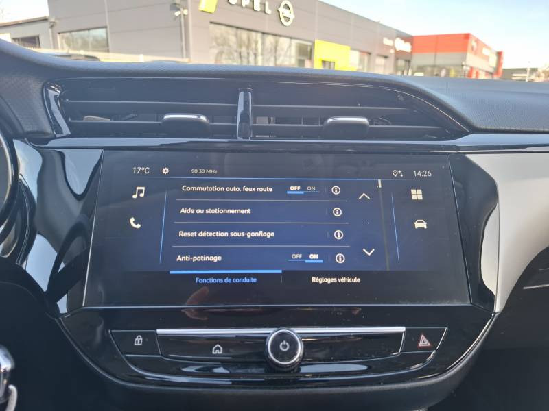 Opel Corsa 1.2 75 ch BVM5  occasion � Dax - photo n�18